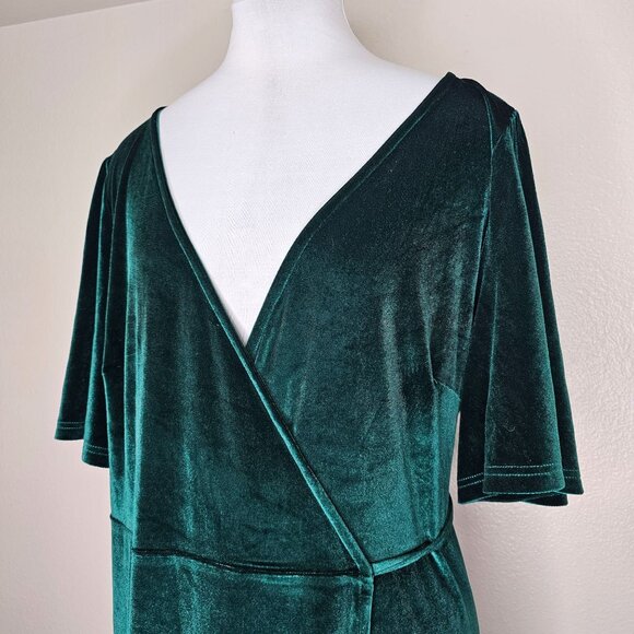 Baltic Born XXXL Green Meghan Velvet Wrap Maxi Dress Formal Holiday Event - Picture 3 of 8